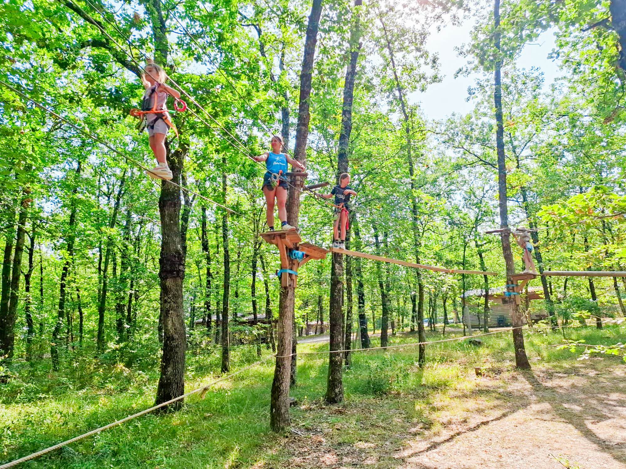 Acccrobranche village vacances Koukano