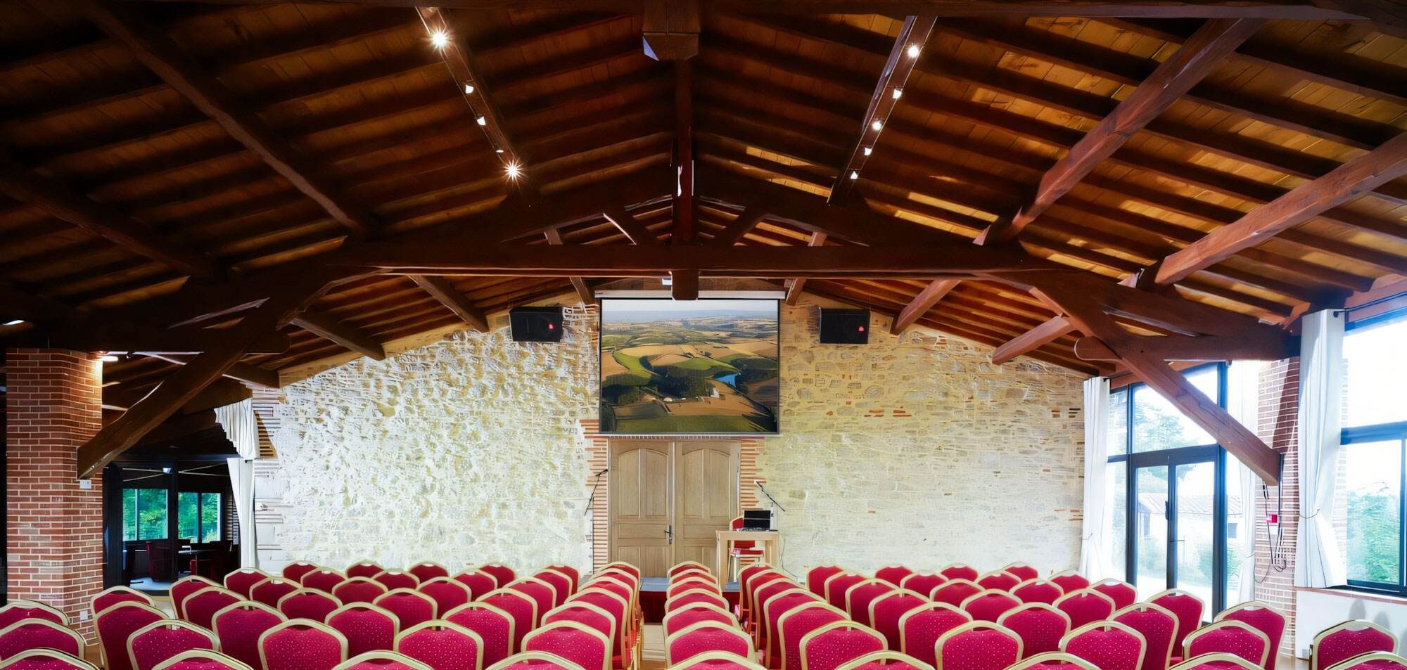 Salle-reception-en-seminaire-Tarn-