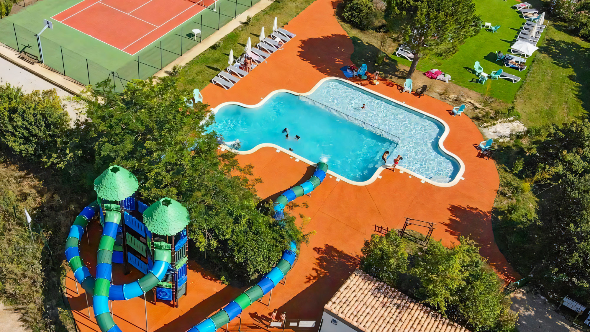 camping occitanie avec parc toboggans