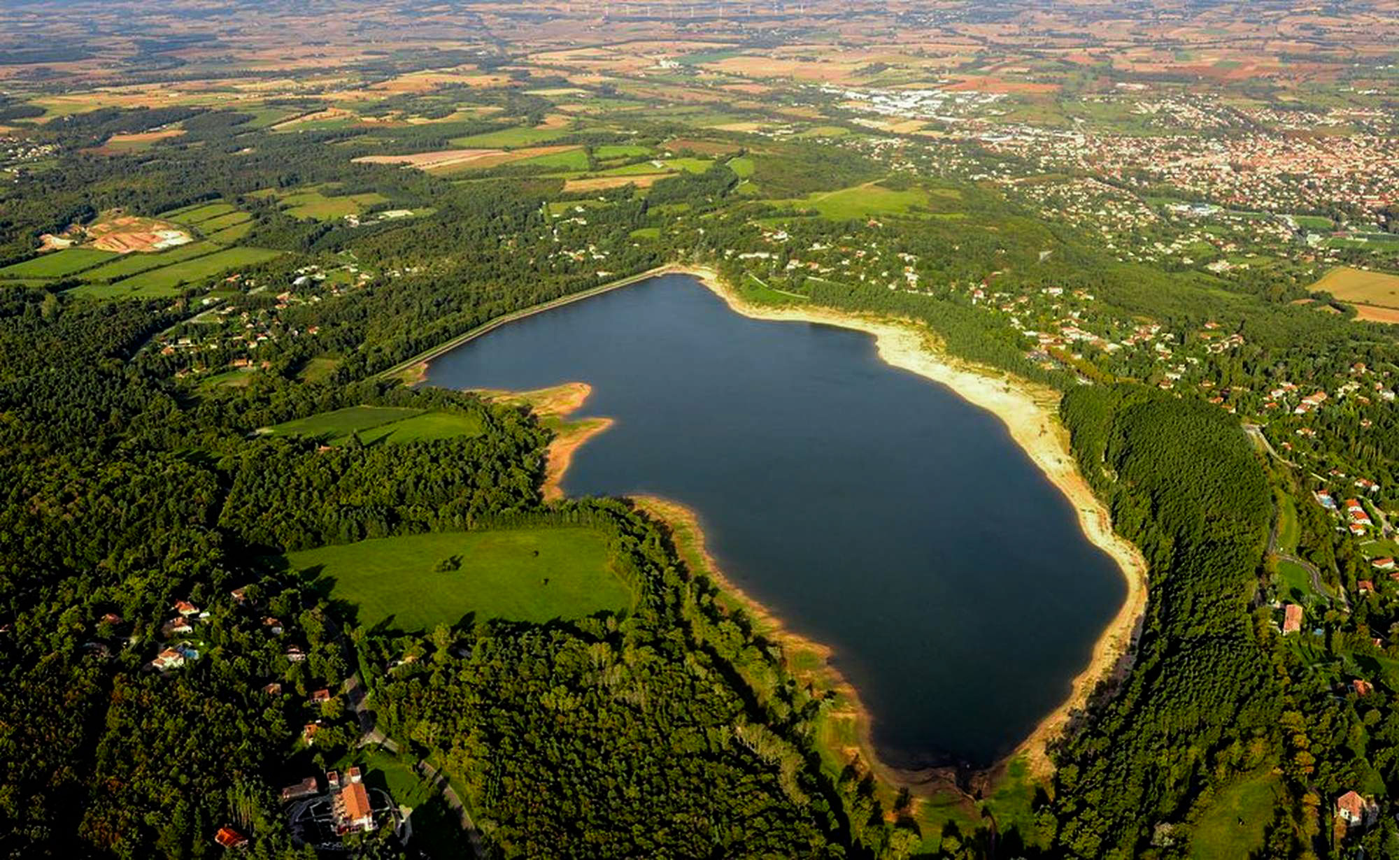 lac de Geignes dans le tarn