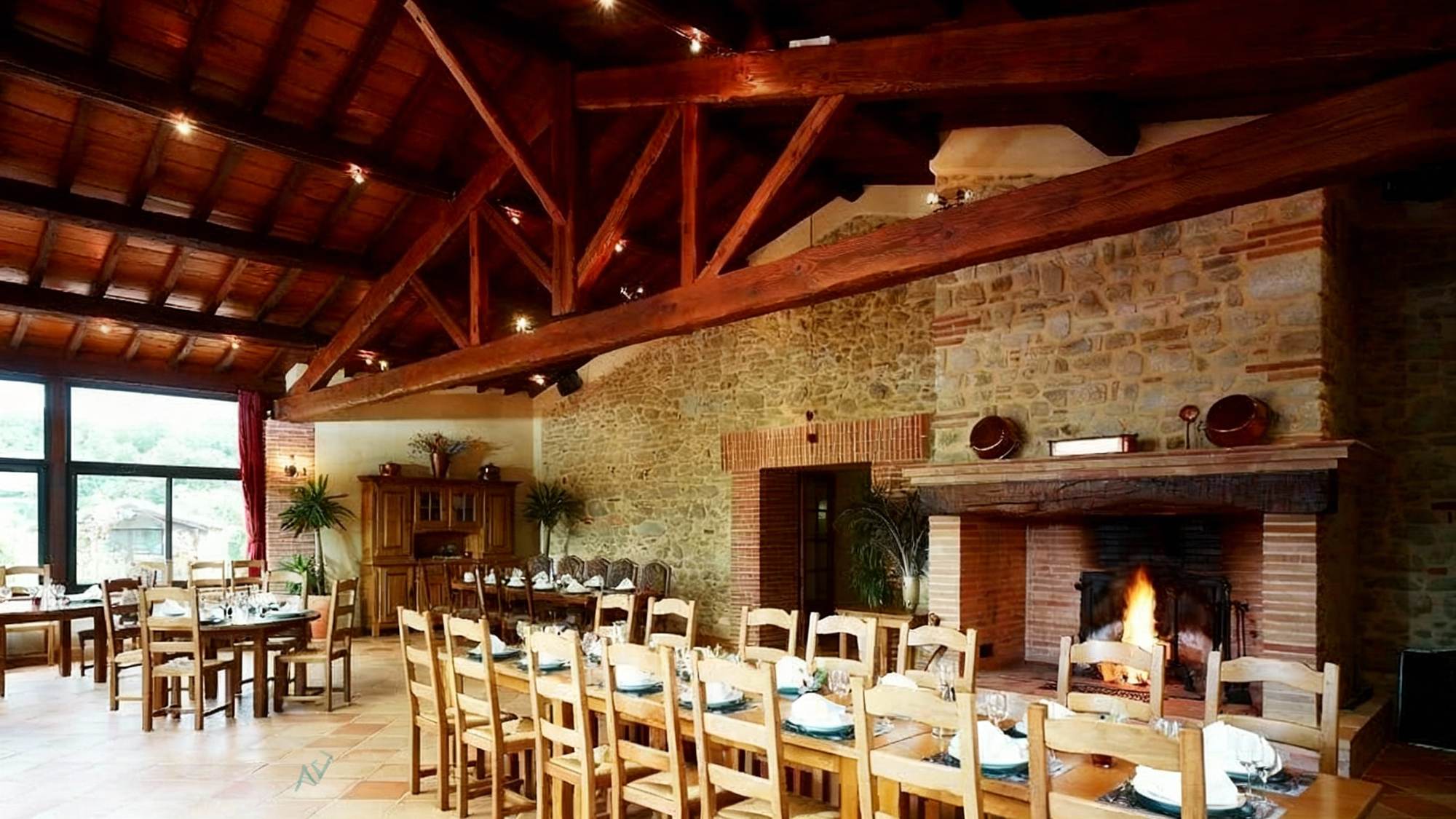 salle mariage cheminée